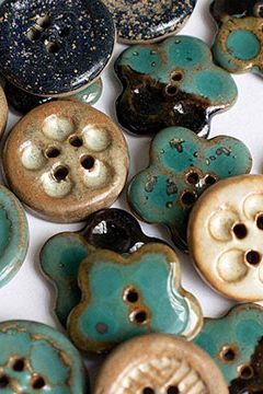 牛戶燒 衣鈕 （花形/圓形）