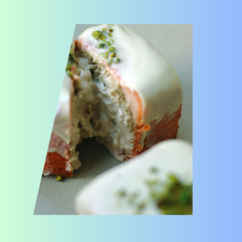 開心果牛角包 / Pistachio Cube Croissant